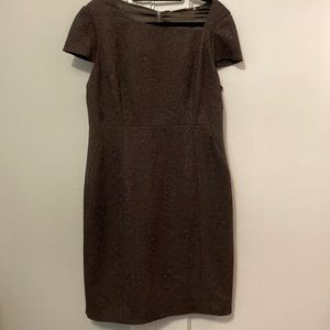 Short sleeved Elie Tahari dress